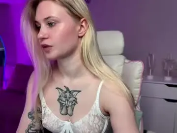 Chaturbate Sex Cam of sofia_kenwood_