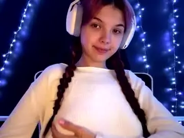 Chaturbate Live Sex Cam of roxiepiurkowski