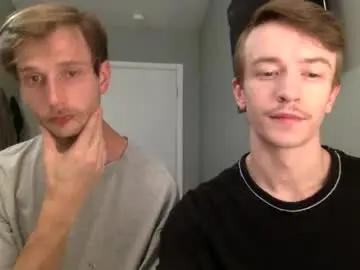 Chaturbate Live Sex Cam of ashingwest97
