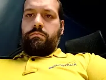 Chaturbate Live Porn of italianbigboy932