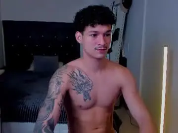 Chaturbate Free Porn Cam of morthy_downey