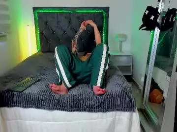 Chaturbate Live Sex of morthy_downey