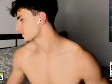 Chaturbate Live Sex Cam of 19_david_19