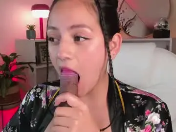 Chaturbate Free Porn Cam of nahiapaws