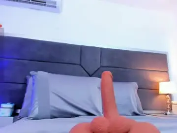 Chaturbate Adult Video Chat of mia_poppy