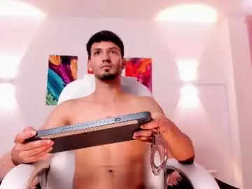 Chaturbate Best live sex cam show of harryfosster