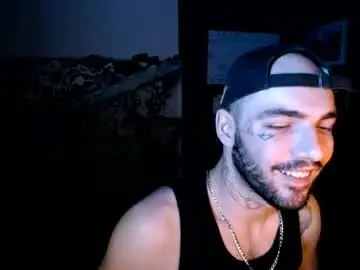 Chaturbate Watch Live Sex Cams of didismurf02