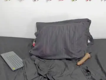 Chaturbate Live Sex of esmeralda_jenn11