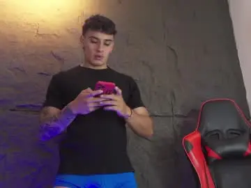Chaturbate Watch Live Sex Cams of joseph__boy
