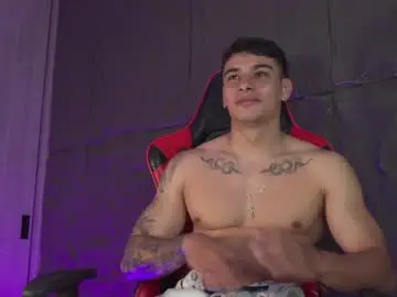 Chaturbate Live Sex Cam of joseph__boy