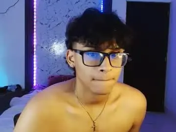 Chaturbate Sex Cam of mr_yisuz