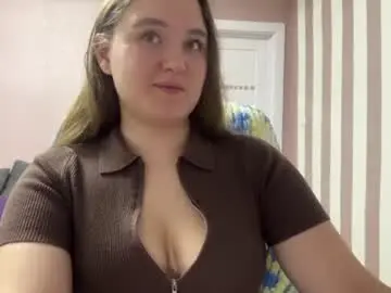 Chaturbate Live Sex Cam of valvet_sky