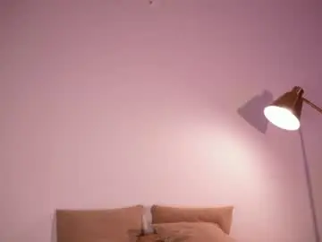 Chaturbate Live Sex Cam of annie_evans24