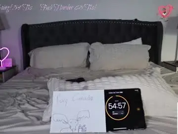 Chaturbate Free Porn Cam of ari_lovexo