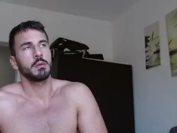 Chaturbate Live Sex Cam of hornyasfuckk33