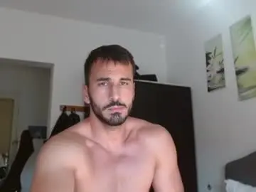 Chaturbate Free Porn Cam of hornyasfuckk33