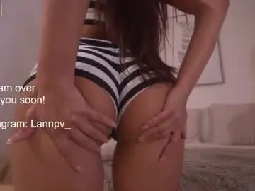 Chaturbate Live Sex Cam of lanie__