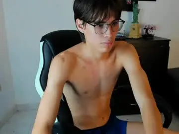 Chaturbate Watch Live Sex Cams of ryan_bronw