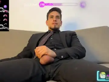 Chaturbate Sex Cam of tom_blunt96
