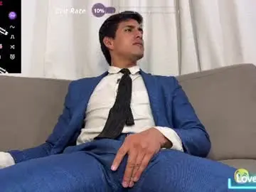 Chaturbate Best live sex cam show of tom_blunt96