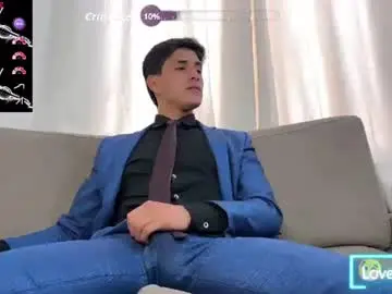 Chaturbate Watch Live Sex Cams of tom_blunt96