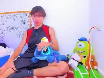 Chaturbate Best live sex cam show of ely_king