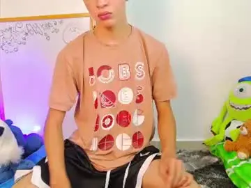 Chaturbate Sex Chat of ely_king