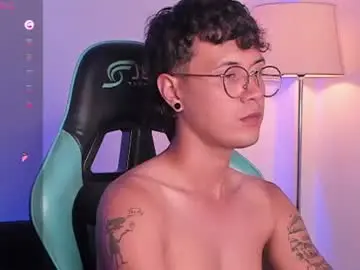 Chaturbate Best live sex cam show of leaneseb