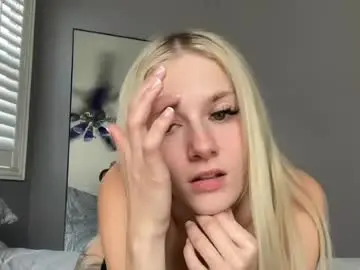 Chaturbate Free Porn Cam of alexispaige06