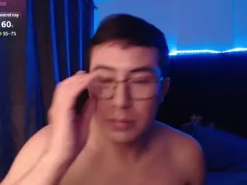 Chaturbate Best live sex cam show of andrewmhilton_