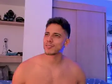 Chaturbate Live Porn of ashton_coleman_