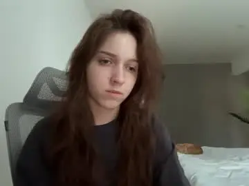 Chaturbate Free Live Porn of monnymoonn