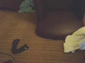 Chaturbate Live Sex Cam of bwcfreakybi