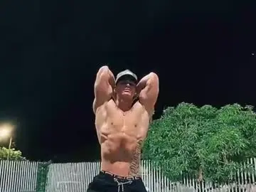 Chaturbate Adult Video Chat of chris_angel01