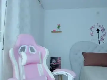 Chaturbate Live Sex of dina_ellis11