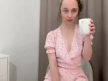 Chaturbate Live Sex of shy_schoolgirl_