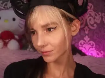 Chaturbate Live Sex Cam of _made_in_hell_