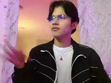 Chaturbate Best live sex cam show of chos_tay