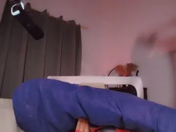 Chaturbate Live Porn of heaven_puertas