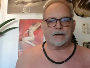 Chaturbate Watch Live Sex Cams of nastydaddyfatcock15