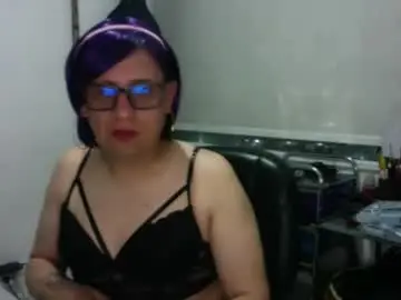 Chaturbate Best live sex cam show of dayanatv23