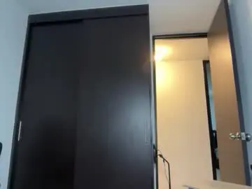 Chaturbate Nude Webcam of mr_freed