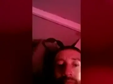 Chaturbate Live Sex of carrilloeverardo219