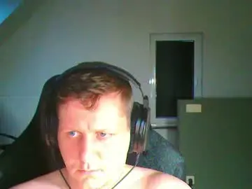 Chaturbate Live Sex Cam of frenchfrieswithmayo