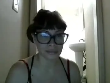 Chaturbate Adult Video Chat of petitedoll30