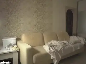 Chaturbate Live Porn of rus_adventure