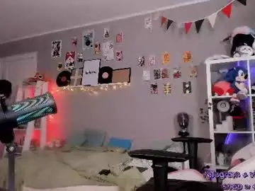 Chaturbate Live Porn of vivian_qwerty