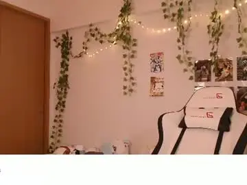 Chaturbate Free Live Porn of vivian_qwerty