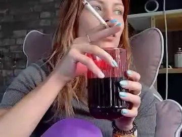Chaturbate Adult Video Chat of karoline121