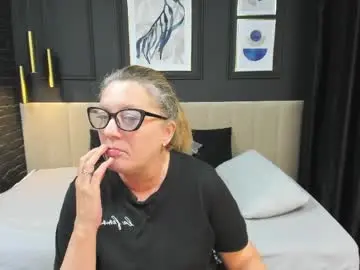 Chaturbate Adult Webcams of lea_fruit